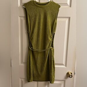 SHEIN~OLIVE DRESS~SLEEVELESS~